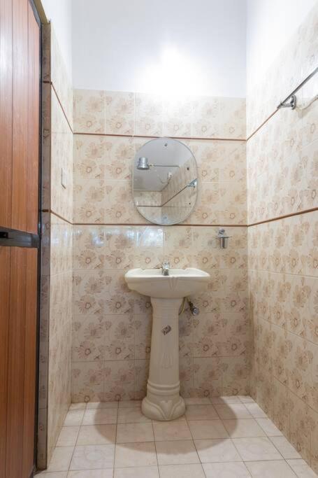 Villa Barbosa, 2 Bhk Villa & Luxury Rooms Near Colva, Sernabatim, Benaulim Beach Εξωτερικό φωτογραφία